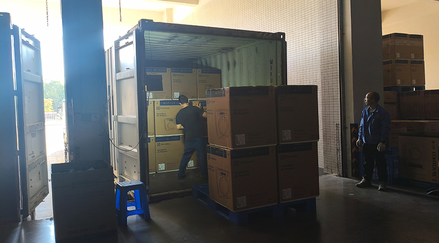 年底生產(chǎn)任務(wù)完成，按時(shí)出貨